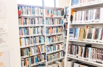 Photo Bookshelf full