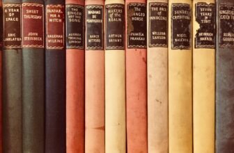 Photo Bookshelf full